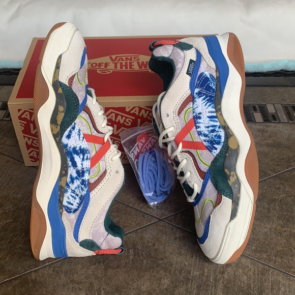 VANS VARIX Wc Tie-Dyeclah Antique Wtbstrgr WMNS - Picture 7 of 16